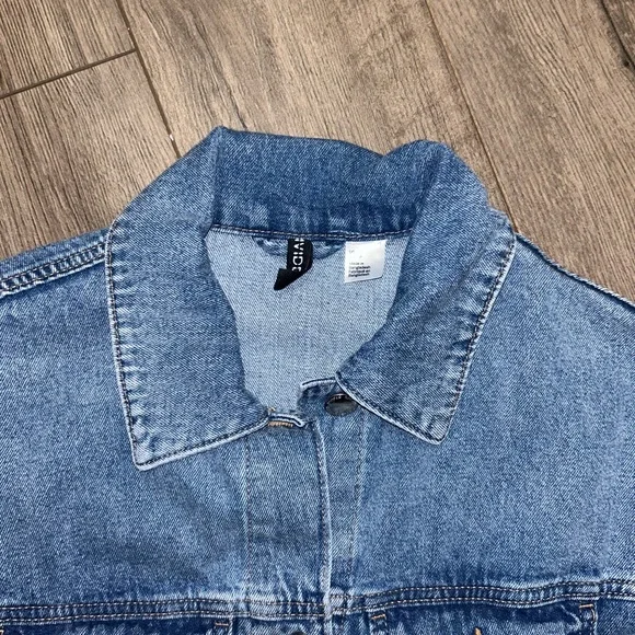 H&M Blue Jean Jacket - Picture 3 of 3